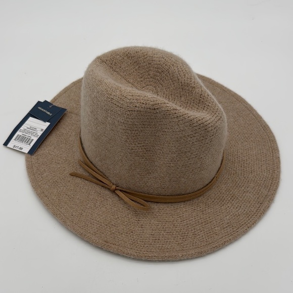 Universal Thread Tan Wool Hat - Picture 2 of 8